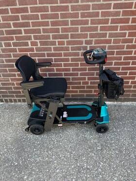 Mj101-a Enhance Mobility Mojo Auto-fold Electric Scooter Aqua Preowned Mj101-a Enhance Mobility Mojo Auto-fold Electric Scooter Aqua Preowned