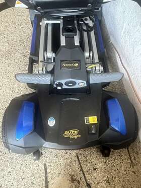 Gb120a Golden Gb120a-std-blu-blk Buzzaround Carry-on Folding. Appears New And Unused. No Key Gb120a Golden Gb120a-std-blu-blk Buzzaround Carry-on Folding. Appears New And Unused. No Key
