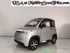 X-1200 Mobilityscootrike.com Fully Enclosed Electric Mobility Scooters Cheap Car 4000 Watts 75 Miles / Charge