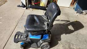 B003tmg7k8 Pride Mobility Products Corp. Go Chair Travel Powerchair/wheelchair - Needs New Battery