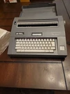 1989 Smith Corona Dx 4000SPELL Right Dictionary Electric Typewriter Tested. Fixed Price $39.99.